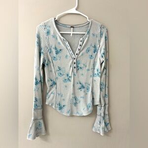 Free People floral top NWOT